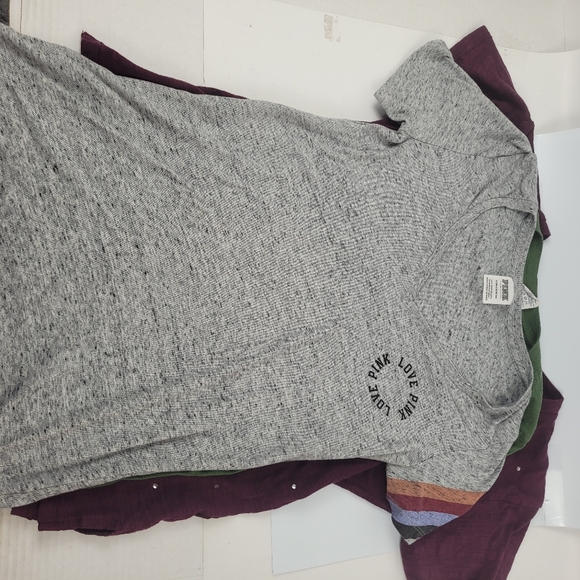 Victoria Secret PINK T Shirt Burgundy Silver Bling Logo LOT OF 3 XS - Picture 6 of 6